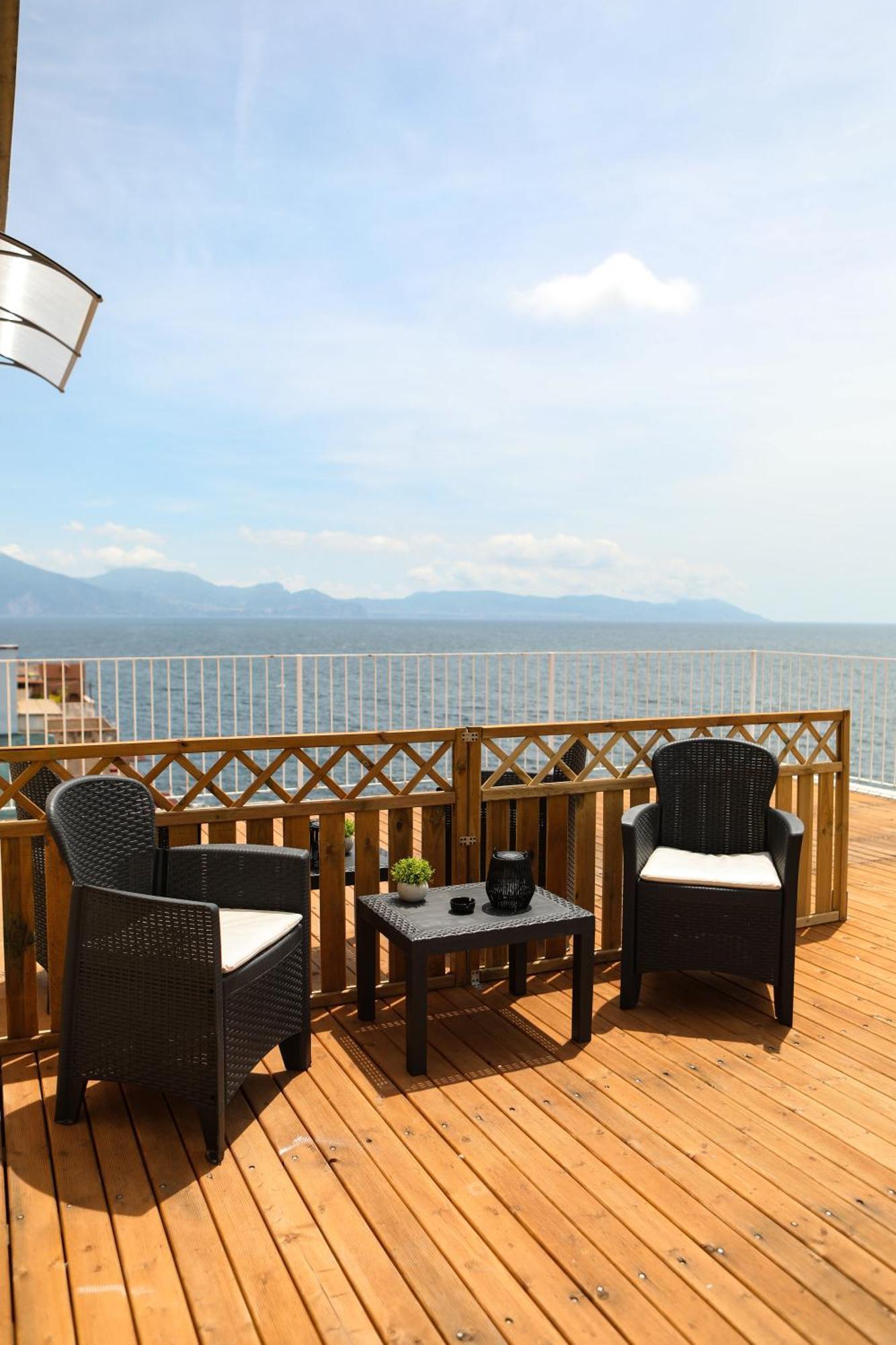 Charme Room&Relax Torre del Greco Exterior foto